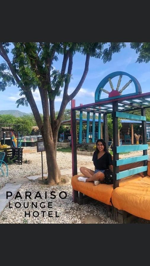 Paraiso Lounge Bonda Buitenkant foto